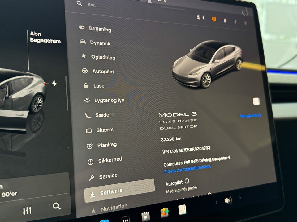 Tesla Model 3 Long Range AWD 4d