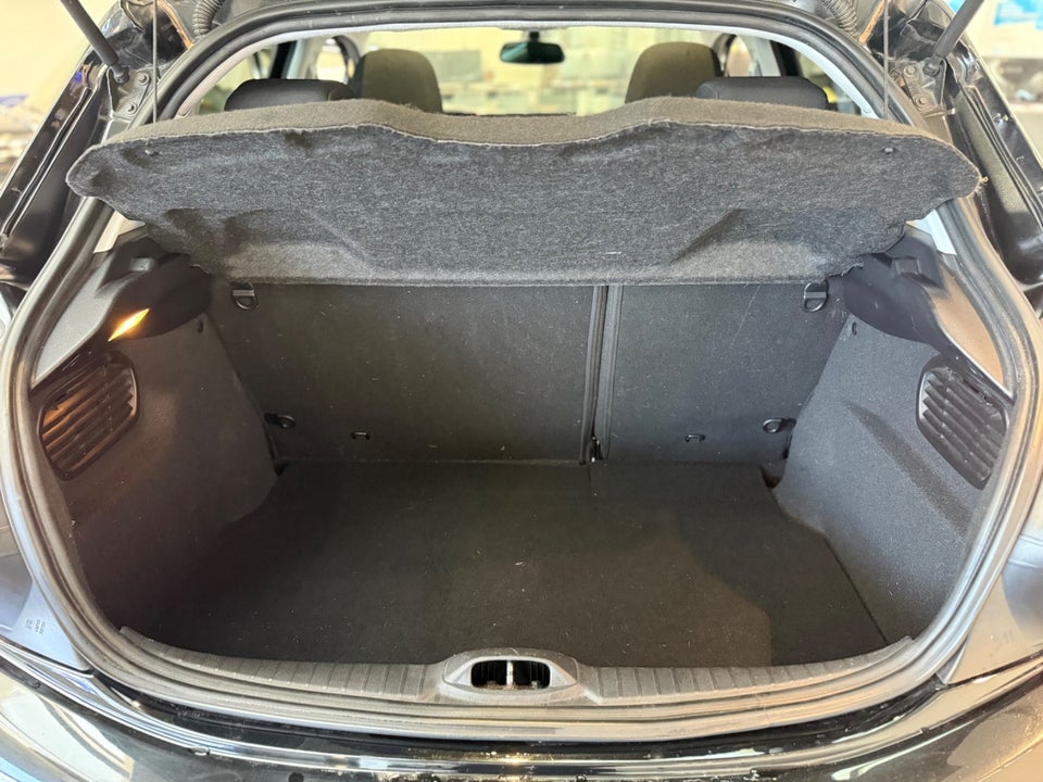 Peugeot 208 1,6 BlueHDi 100 Allure Sky 5d