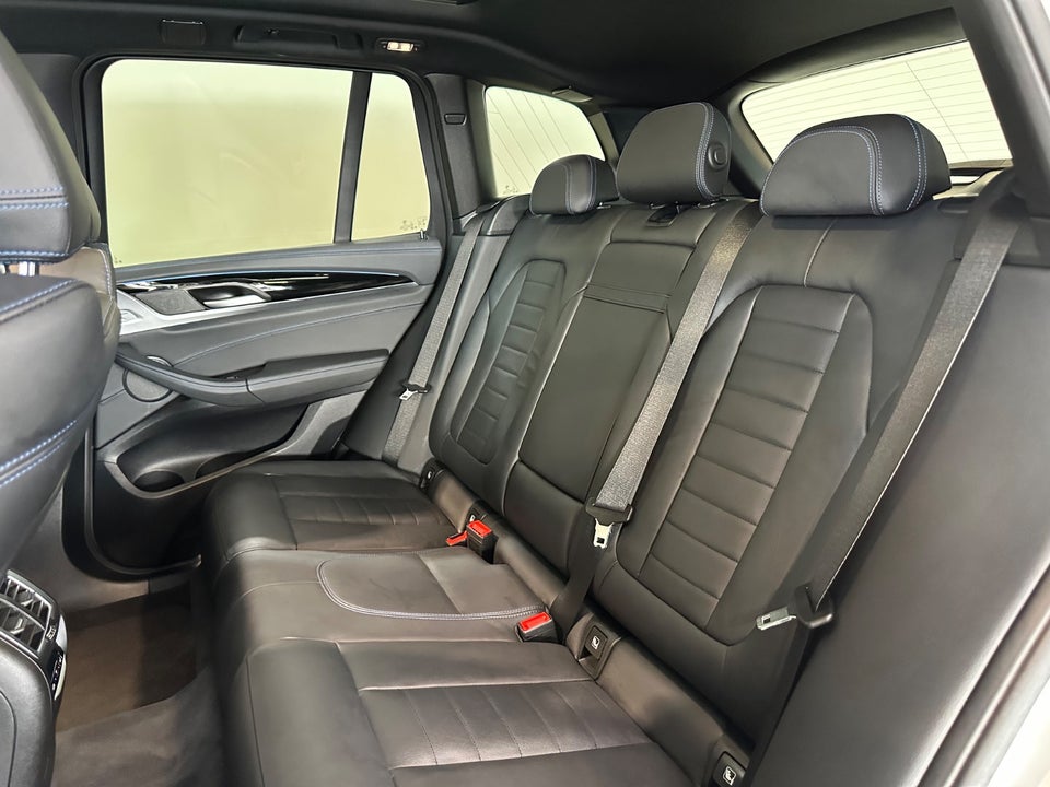 BMW iX3 Charged Plus M-Sport 5d
