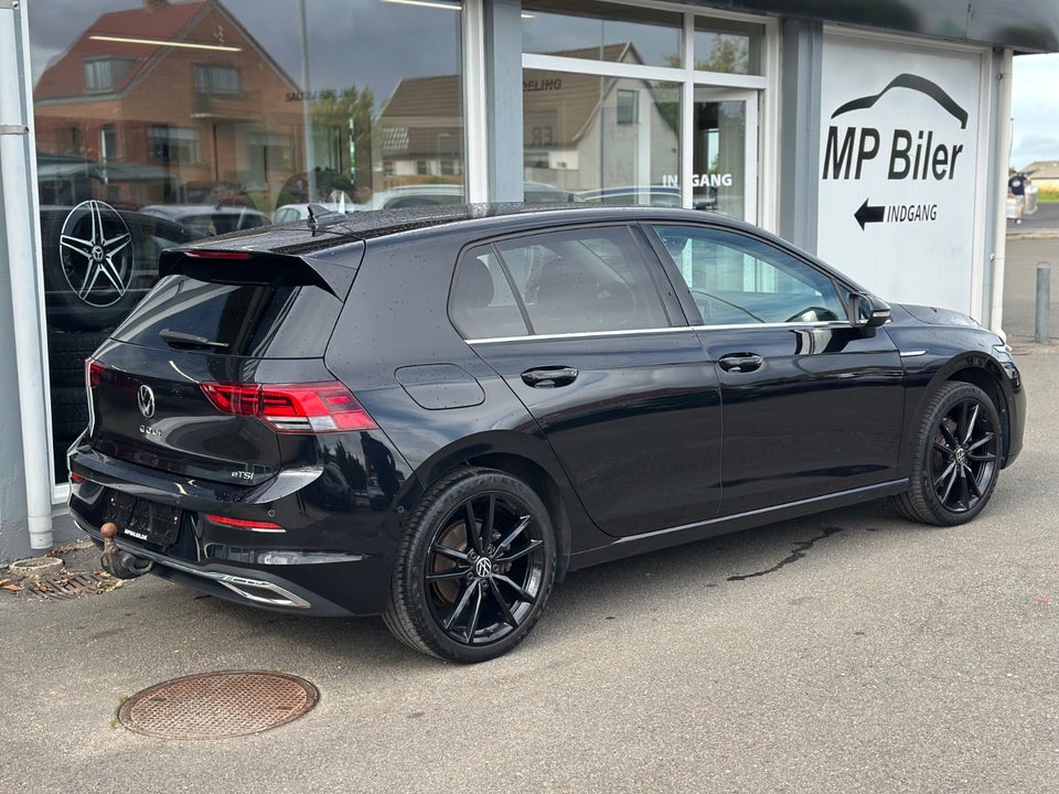 VW Golf VIII 1,5 eTSi 150 Style DSG 5d