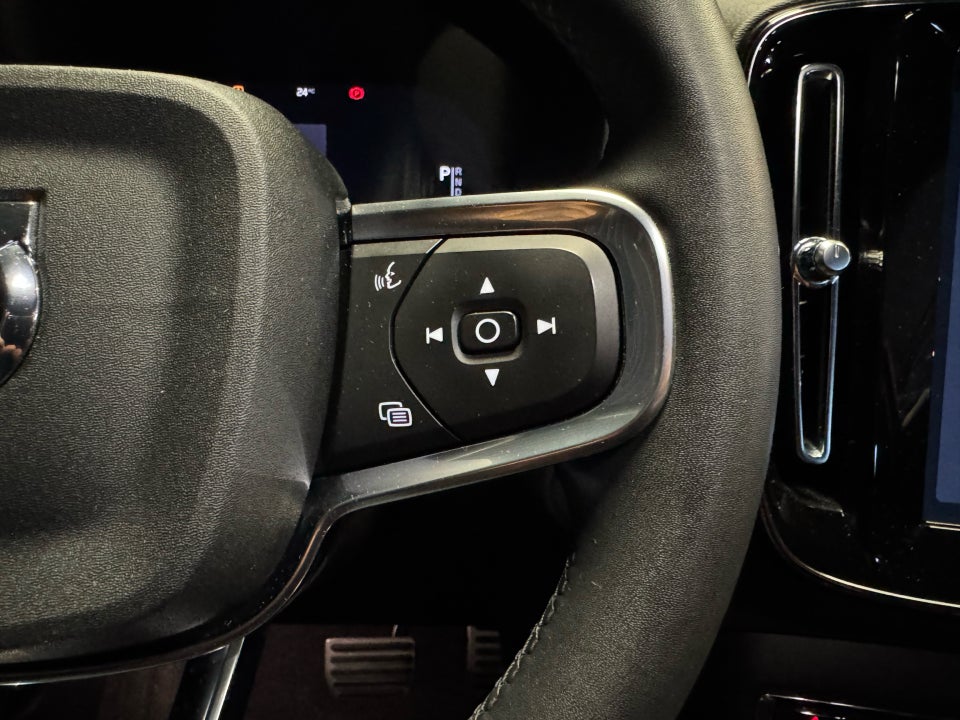 Volvo XC40 P6 ReCharge Start 5d