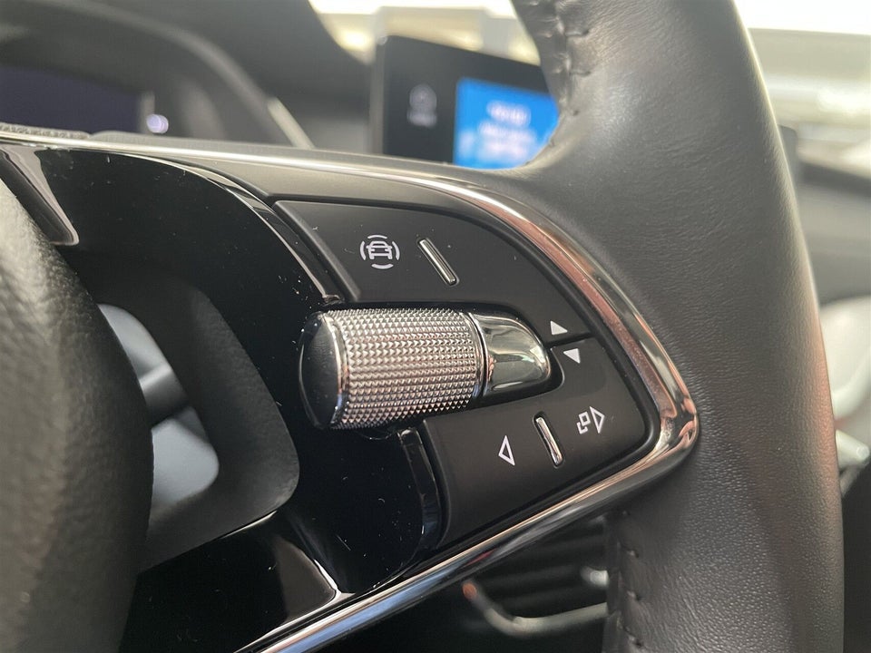 Skoda Octavia 1,4 TSi iV Plus Combi DSG 5d