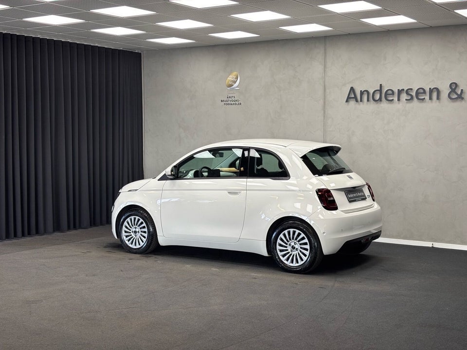 Fiat 500e 42 Icon 3d