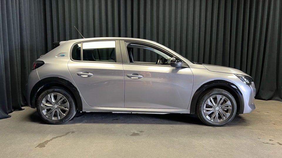 Peugeot e-208 50 Active Pack 5d