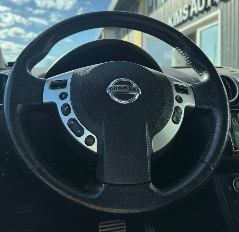 Nissan Qashqai 2,0 Acenta CVT 5d