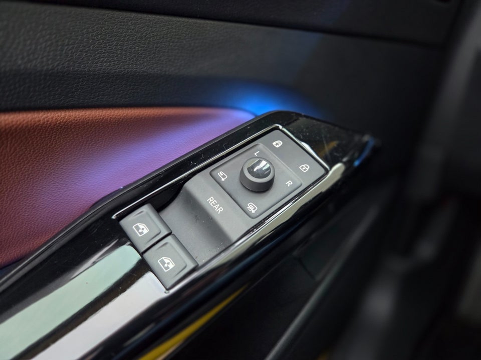 VW ID.4 77 Pro Performance Family 5d