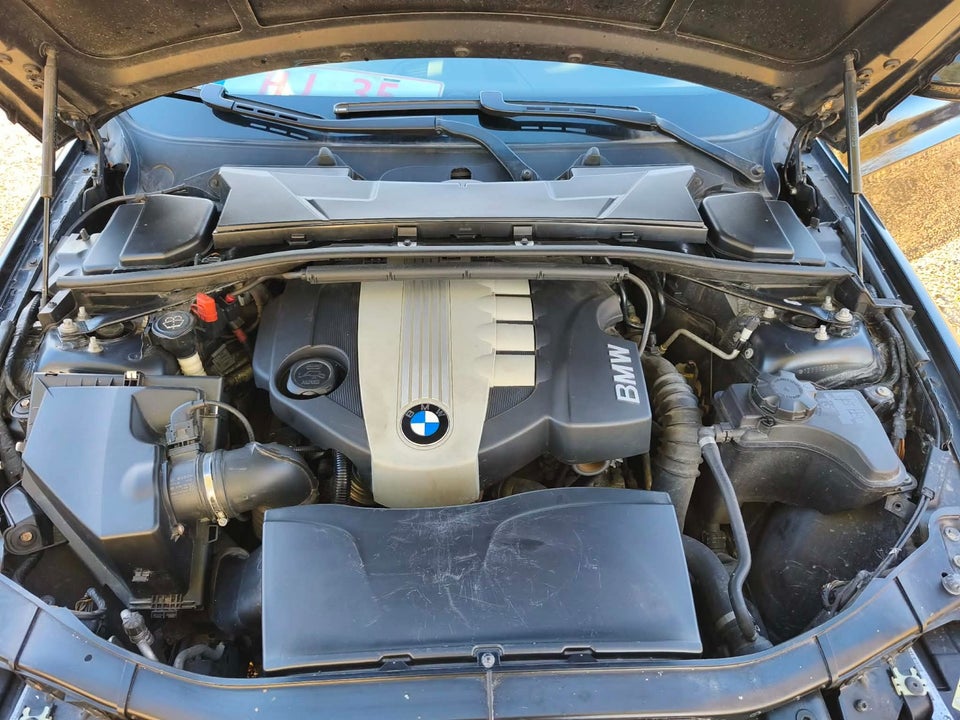 BMW 320d 2,0 Touring Steptr. 5d