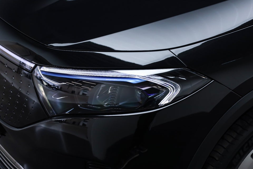 Mercedes EQA350 Progressive 4Matic 5d