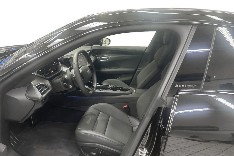 Audi e-tron GT quattro 4d