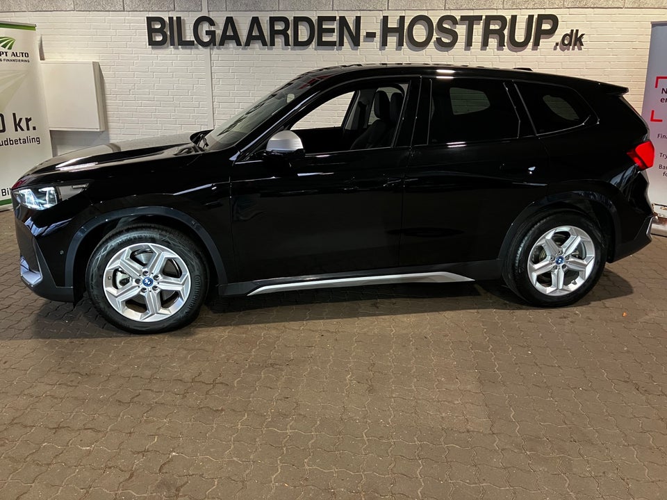 BMW iX1 xDrive30 X-Line 5d