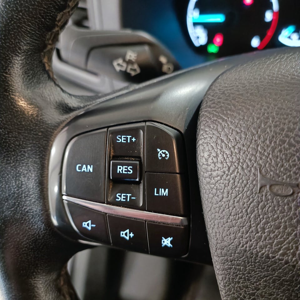 Ford Transit 350 L2 Van 2,0 TDCi 130 Trend H3 FWD