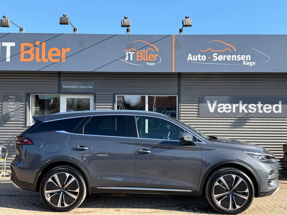 BYD Tang 109 Flagship AWD 7prs 5d