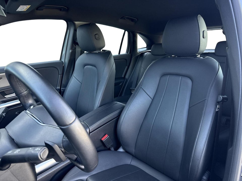 Mercedes EQA250 Progressive 5d