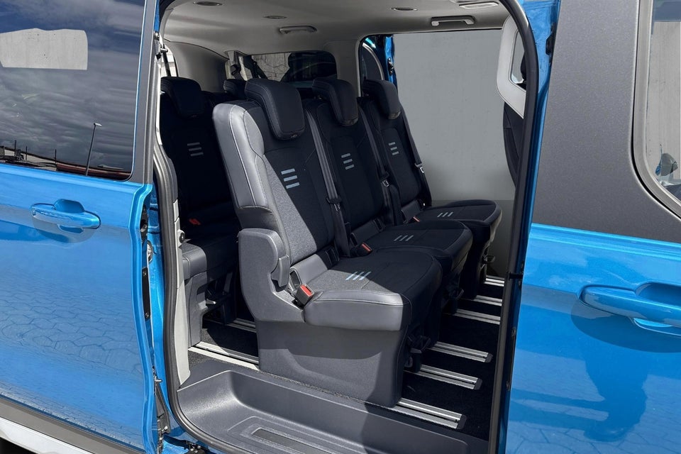 Ford E-Tourneo Custom 340 L1 64 Titanium