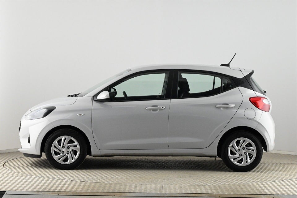 Hyundai i10 1,0 MPi Essential 5d