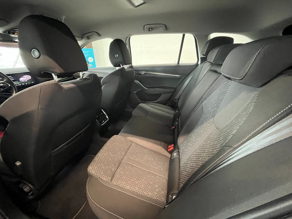 Skoda Octavia 1,4 TSi iV Plus Combi DSG 5d