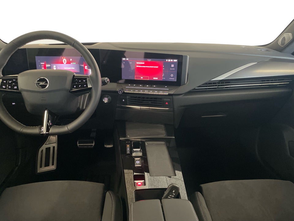 Opel Astra-e 54 Ultimate 5d