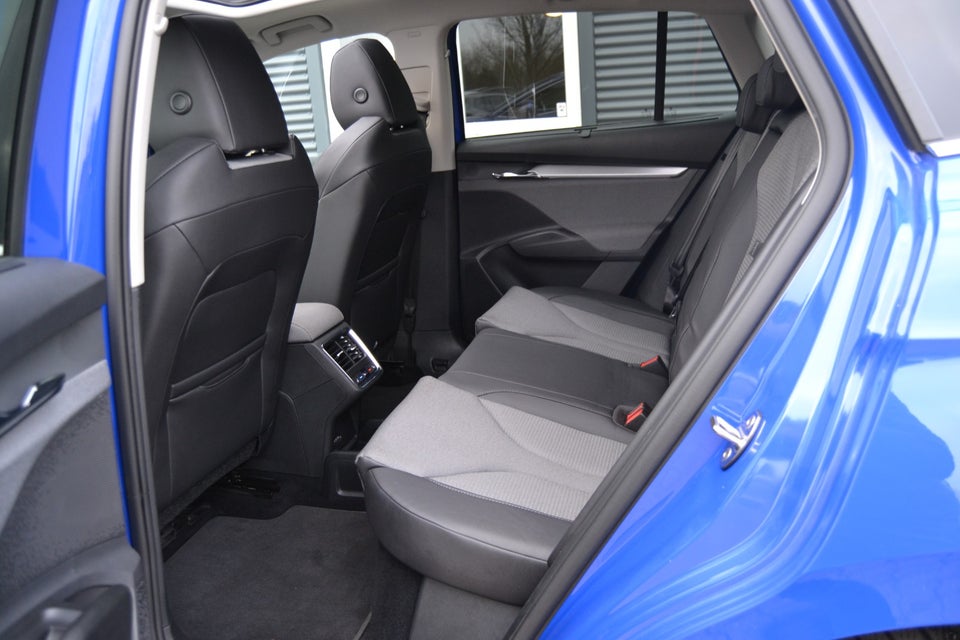 Skoda Enyaq 80 iV Loft 5d