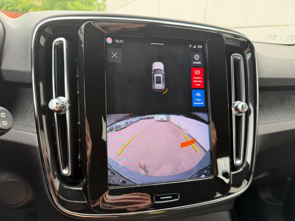 Volvo XC40 P6 ReCharge Core 5d