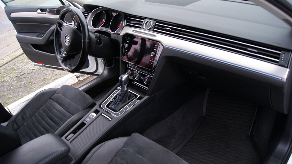 VW Passat 1,4 GTE Variant DSG 5d