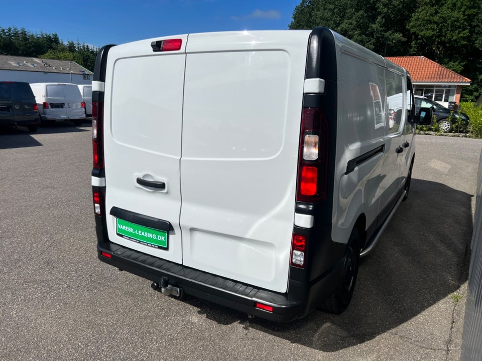 Renault Trafic T29 2,0 dCi 145 L2H1