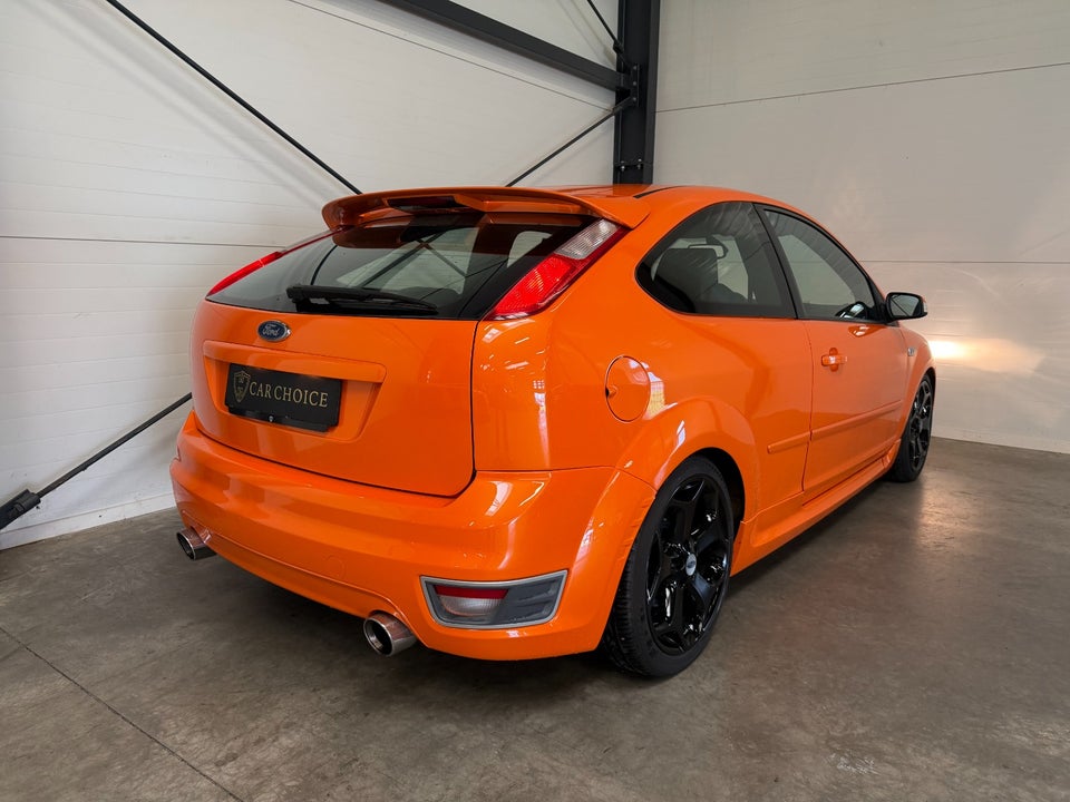 Ford Focus 2,5 ST 3d