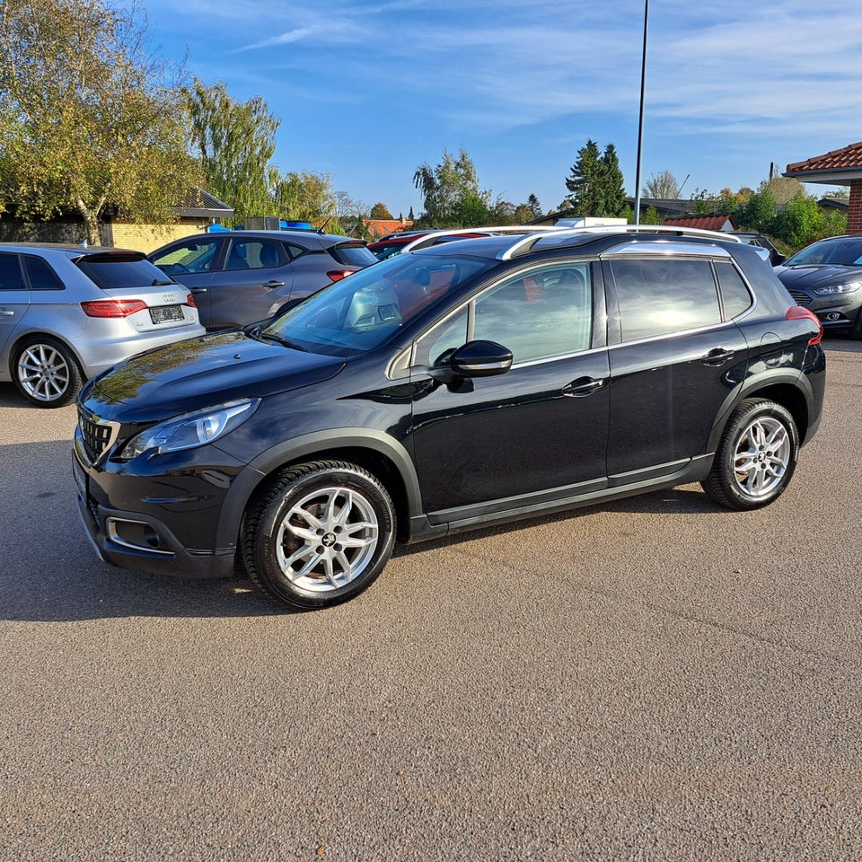 Peugeot 2008 1,2 VTi 82 Allure 5d