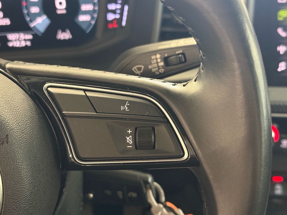 Audi A1 30 TFSi Sportback S-tr. 5d