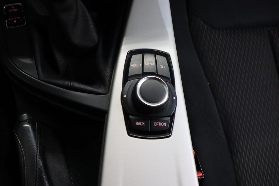 BMW 318d 2,0 Touring 5d