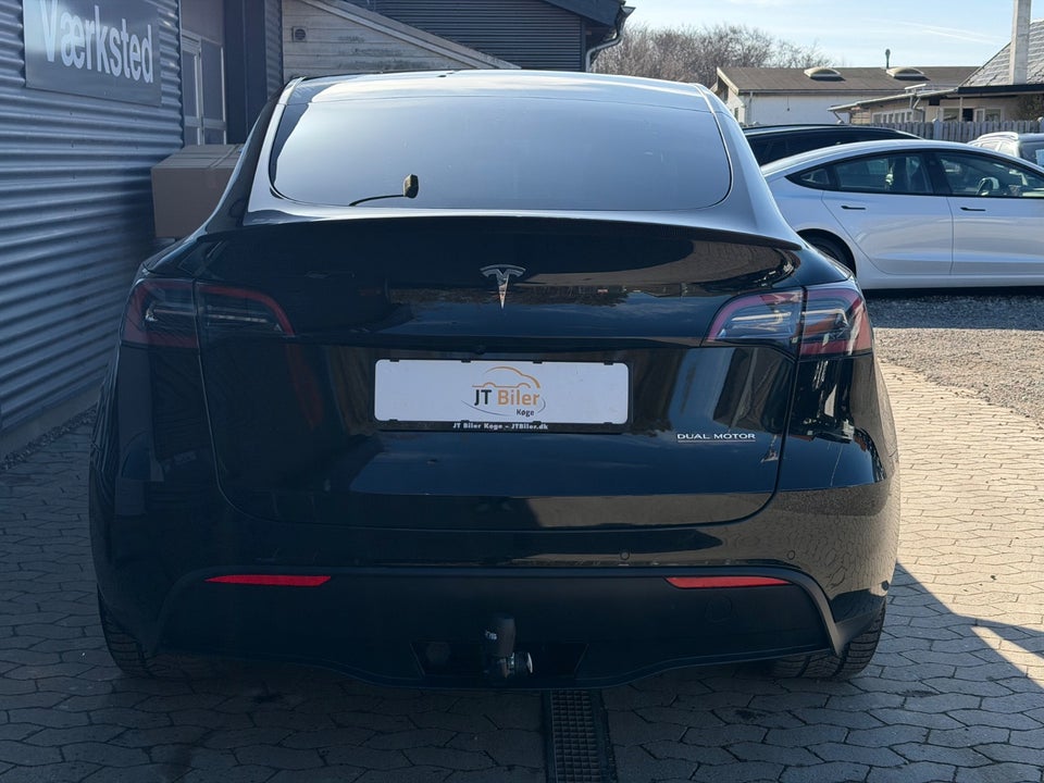 Tesla Model Y Performance AWD 5d