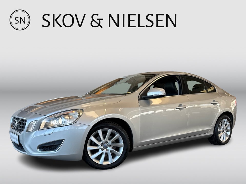 Volvo S60 2,0 T5 240 Summum aut. 4d