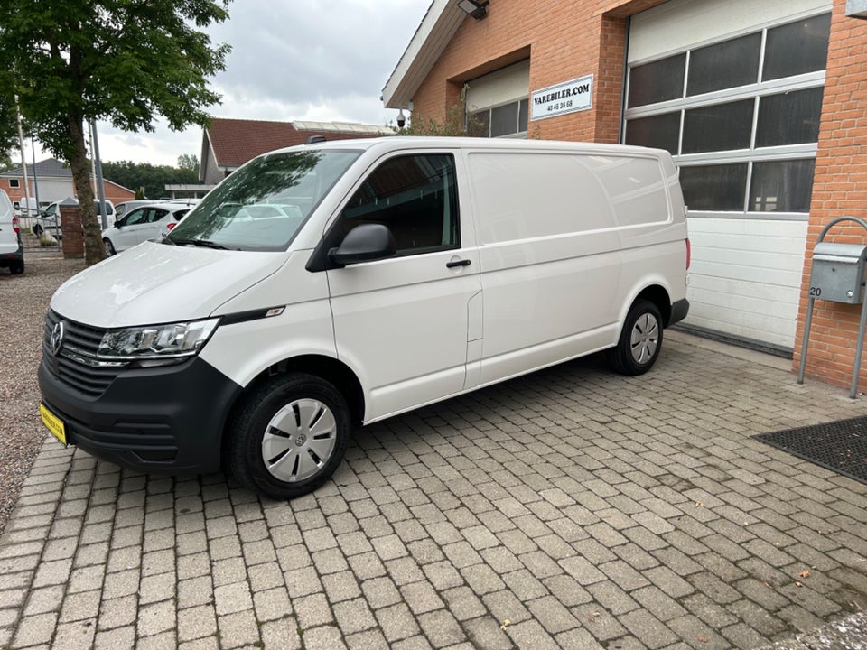 VW Transporter 2,0 TDi 150 Kassevogn DSG lang