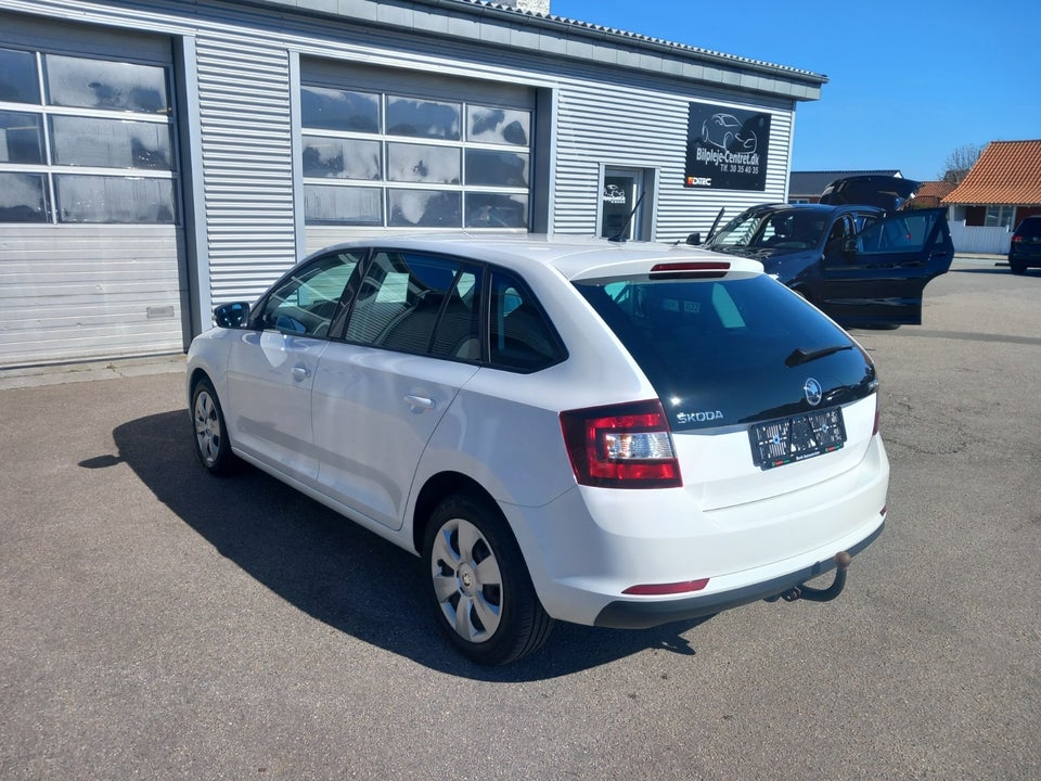Skoda Rapid 1,2 TSi 110 Ambition Spaceback 5d