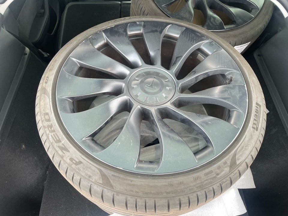 Tesla Model Y Performance AWD 5d