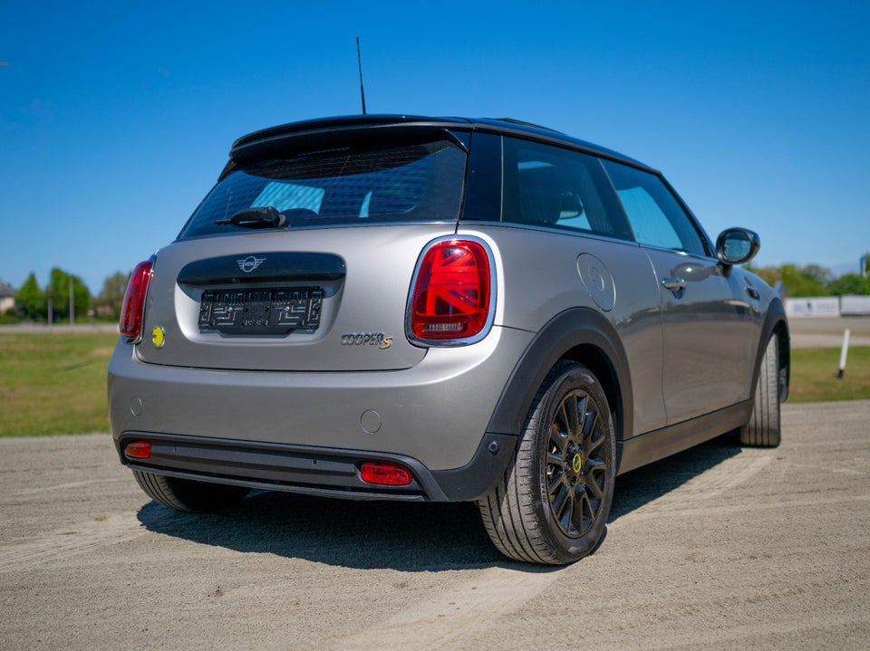 MINI Cooper SE Premium Extra 3d
