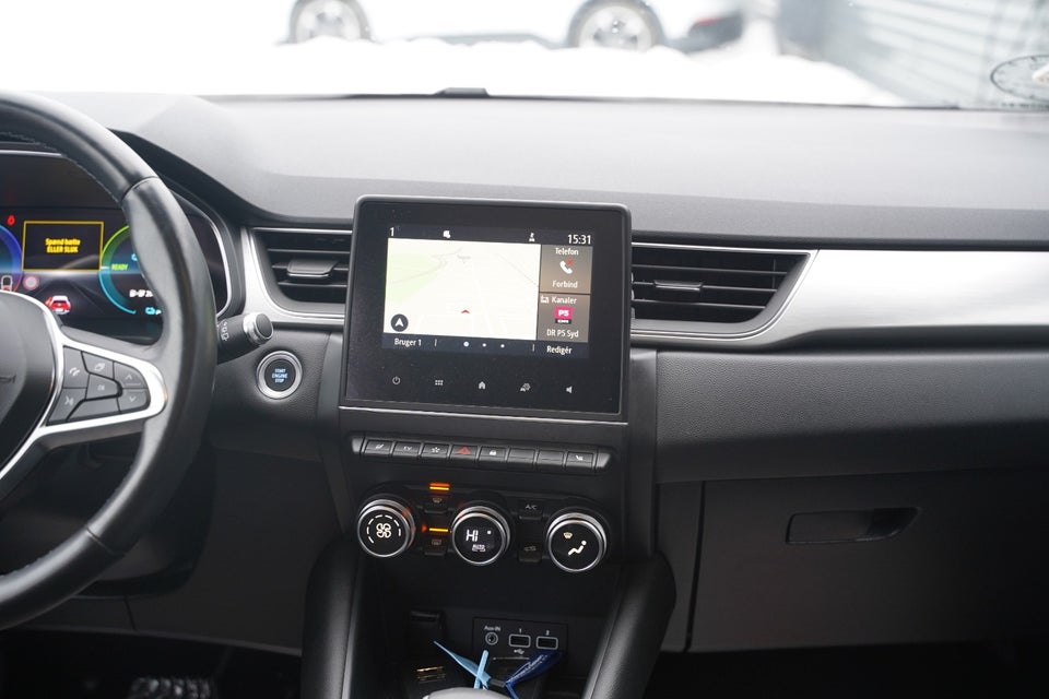 Renault Captur 1,6 E-Tech Intens 5d