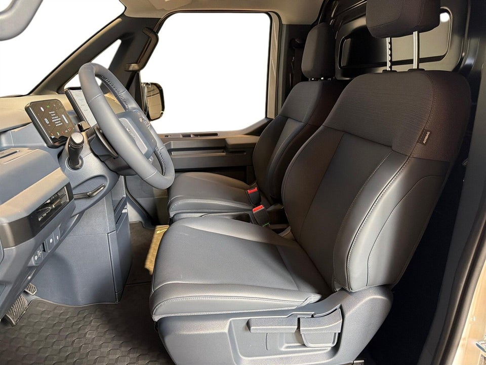 Kia PV5 71 Cargo L2H1 Long Range Work
