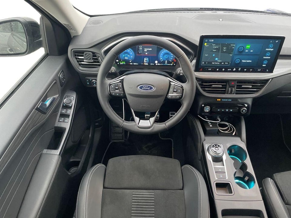 Ford Kuga 2,5 PHEV Active X CVT 5d