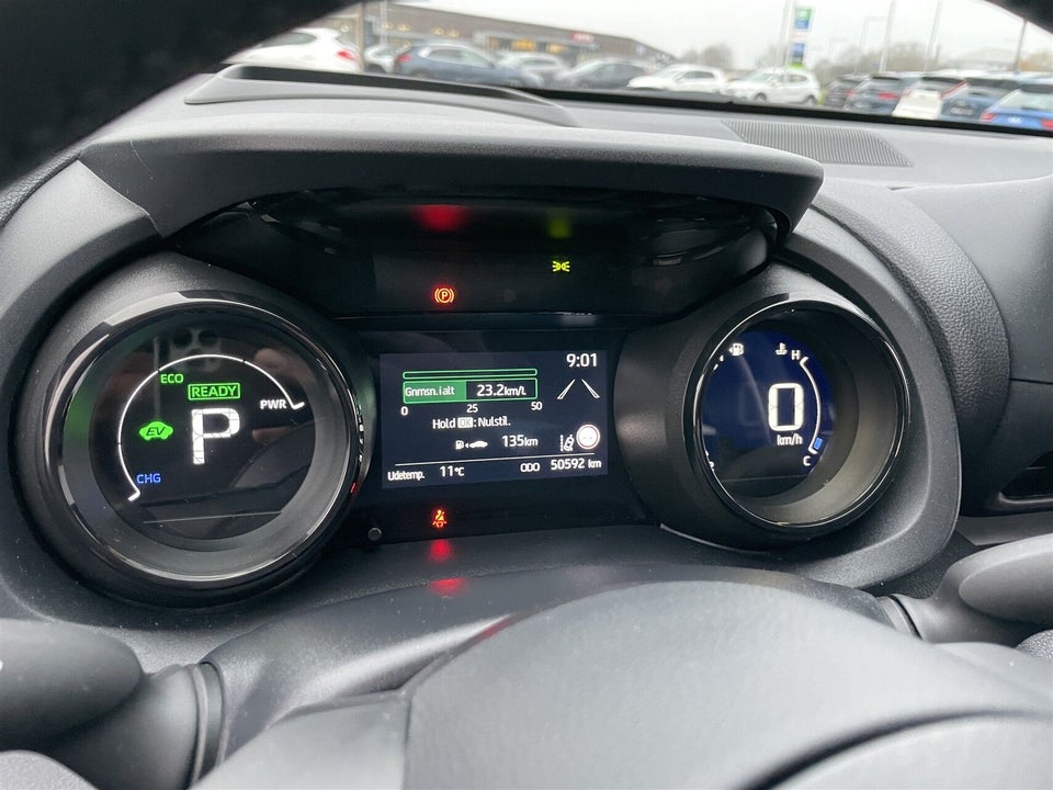 Toyota Yaris 1,5 Hybrid Style e-CVT 5d