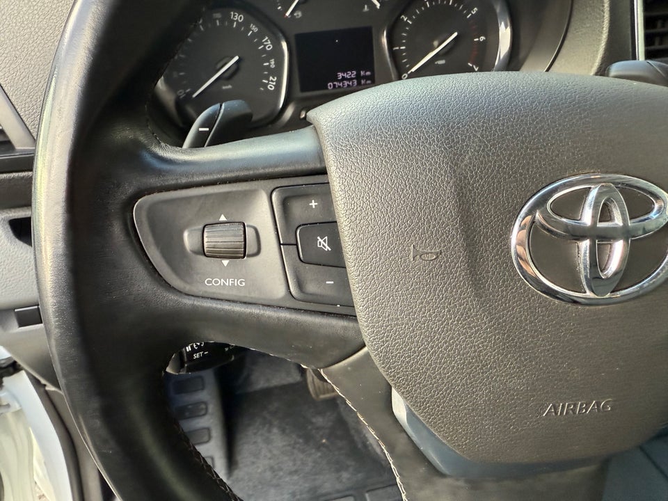 Toyota ProAce 2,0 D 144 Long Comfort Master aut. 4d