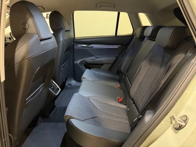 Skoda Elroq 60 iV Premium 5d