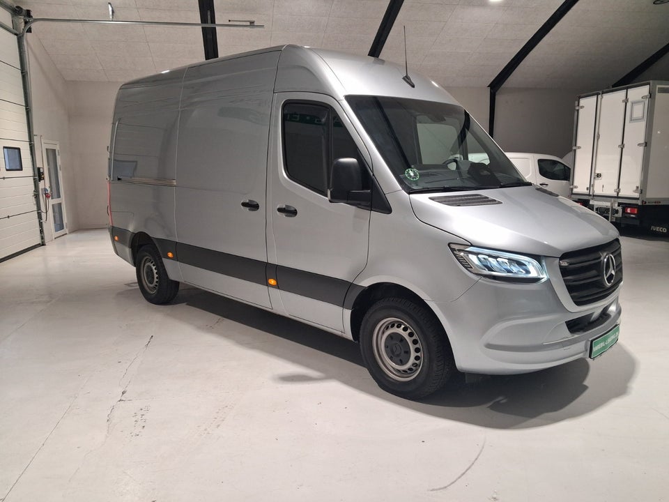 Mercedes Sprinter 317 2,0 CDi A2 Kassevogn SELECT aut. RWD