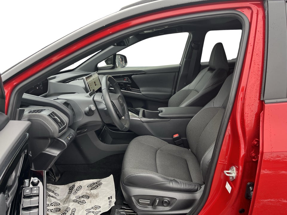 Toyota bZ4X Active 5d