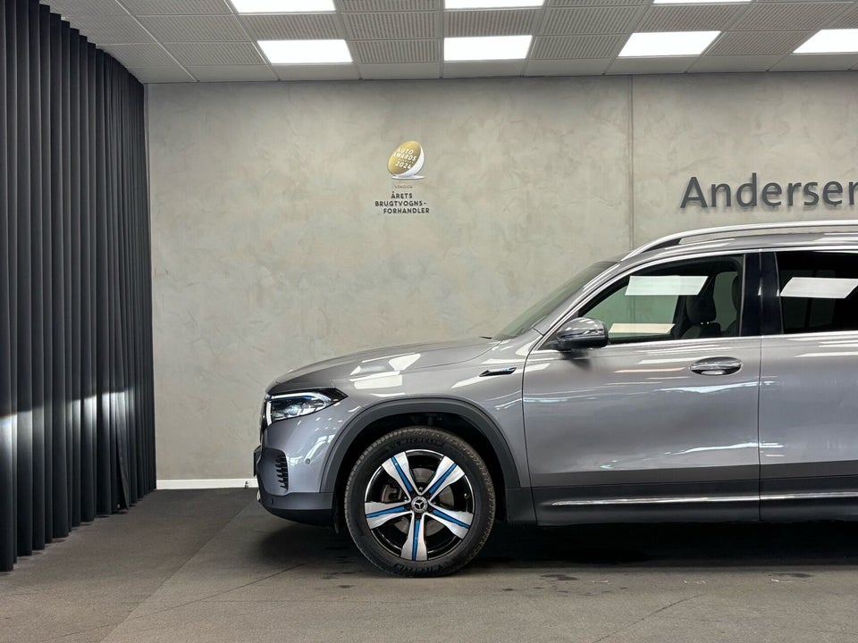 Mercedes EQB300 Electric Art 4Matic 7prs 5d