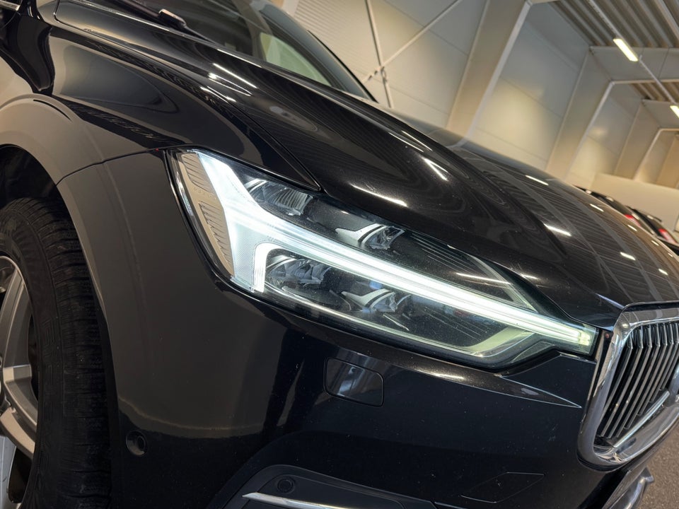 Volvo XC60 2,0 D4 200 Inscription aut. 5d