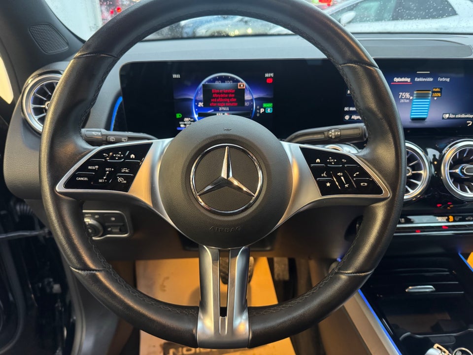 Mercedes EQB250+ Progressive 5d