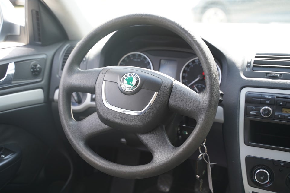 Skoda Octavia 1,6 TDi 105 GreenLine 5d