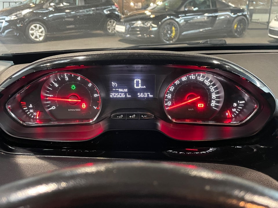 Peugeot 208 1,2 VTi Allure 5d