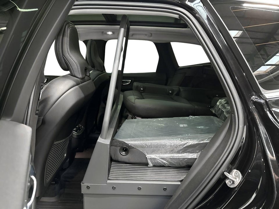 Volvo XC60 2,0 B5 250 Inscription aut. 5d