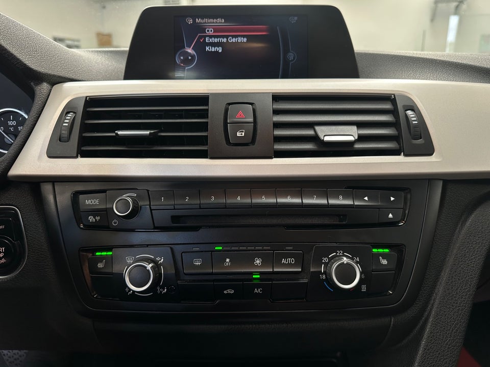 BMW 318d 2,0 Touring aut. 5d